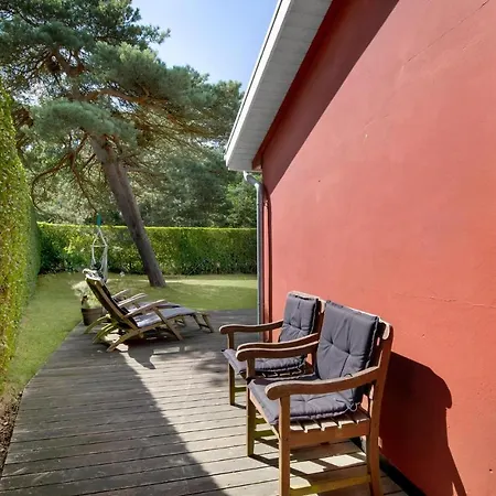 Midtvej V Feriehus Neksø